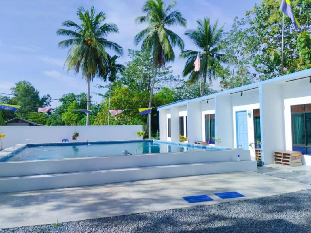 Adana Homestay & Pool Kangar Εξωτερικό φωτογραφία